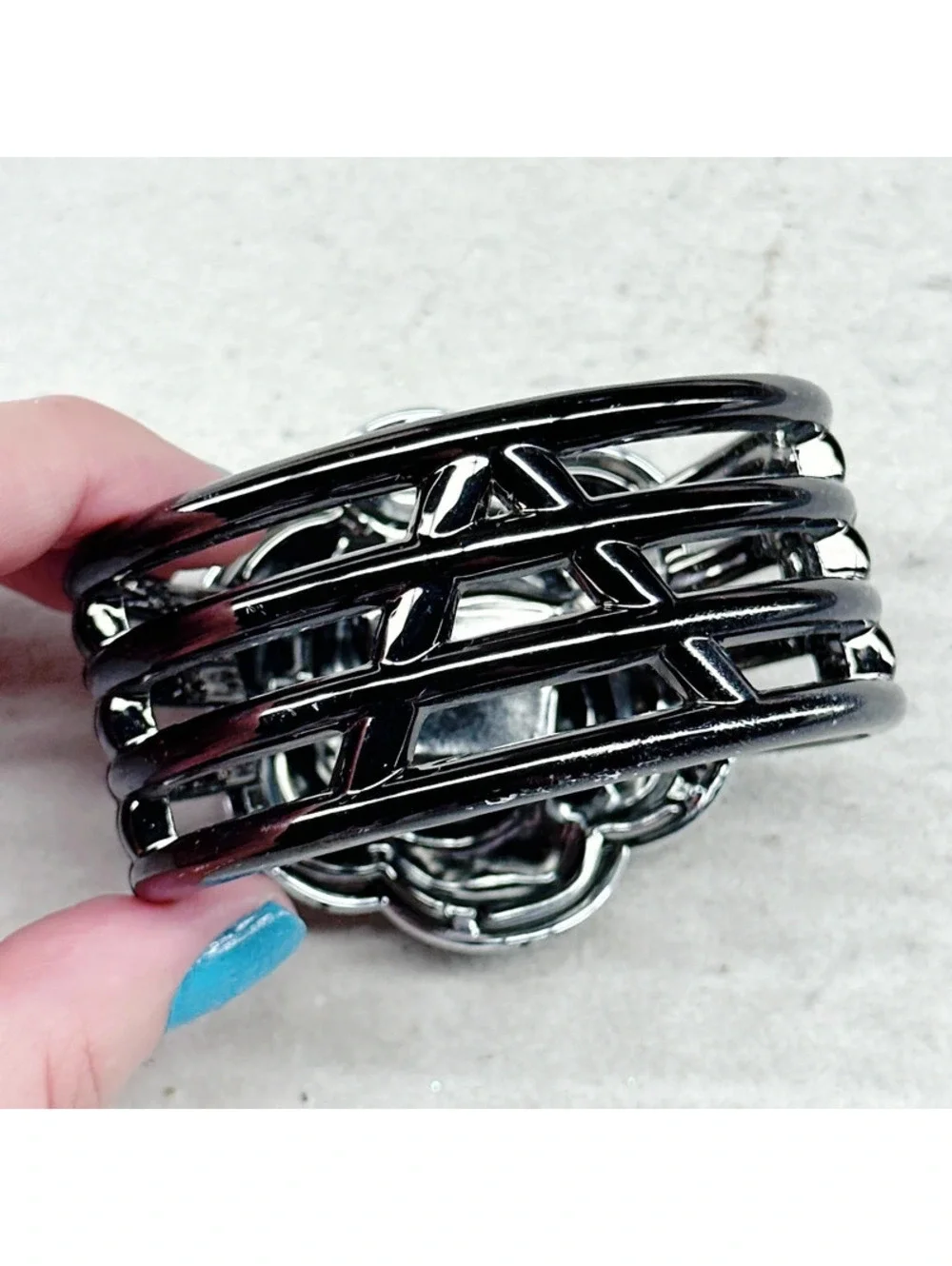 875u. Rose Floral Gunmetal Plastic Hinge